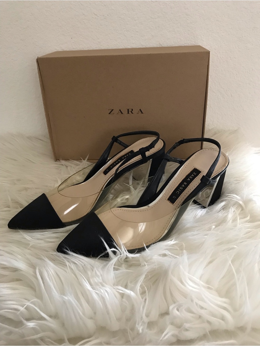 Zara Basic Black Pointed Toe Clear Slingback Block Heels - Picture 2 of 4